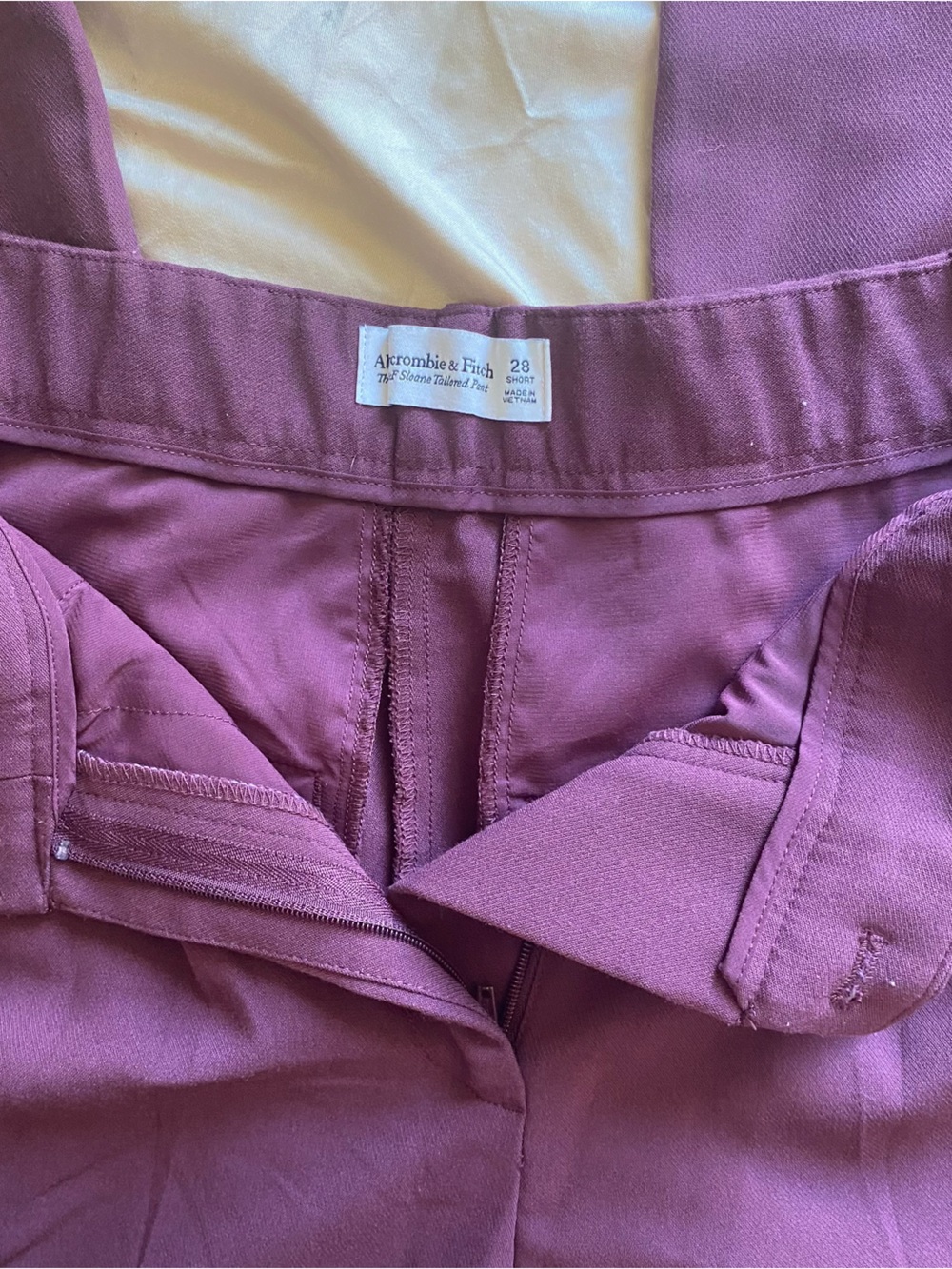 Abercrombie & Fitch Magenta Slim Pants